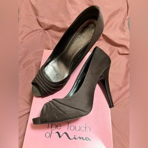 Brown dressy heels, size 10